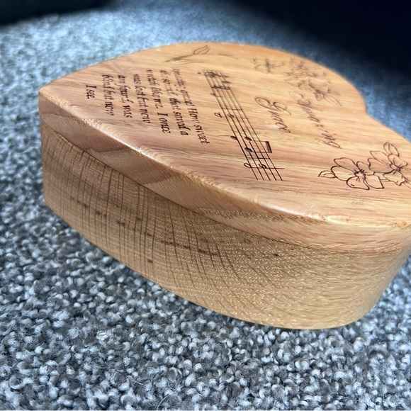 Amazing Grace Musical Jewelry Box In Working Condition 2004 - Picture 5 of 9